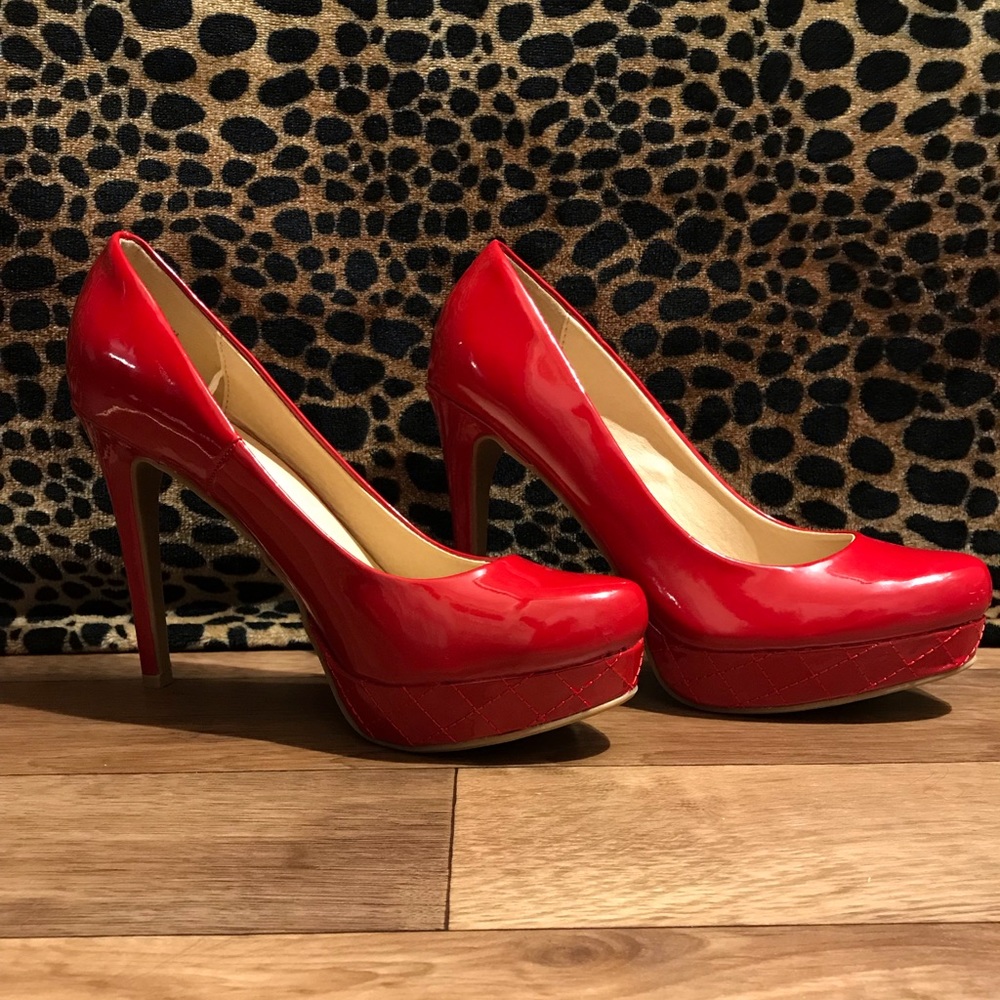 Chinese Laundry Red Platform Heels Size 10M